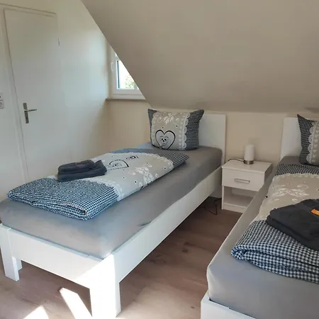 Zur Altenburg *