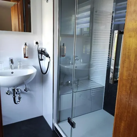 Zur Altenburg * Kalefeld