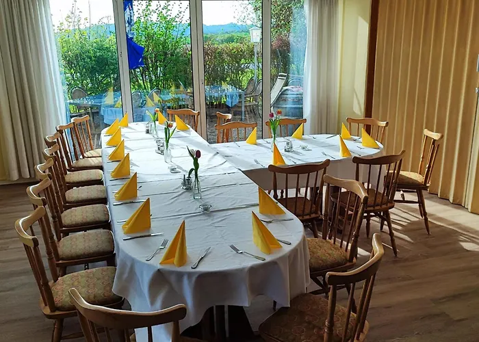 Hotel Zur Altenburg