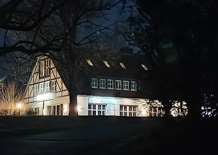 Hotel Zur Altenburg *